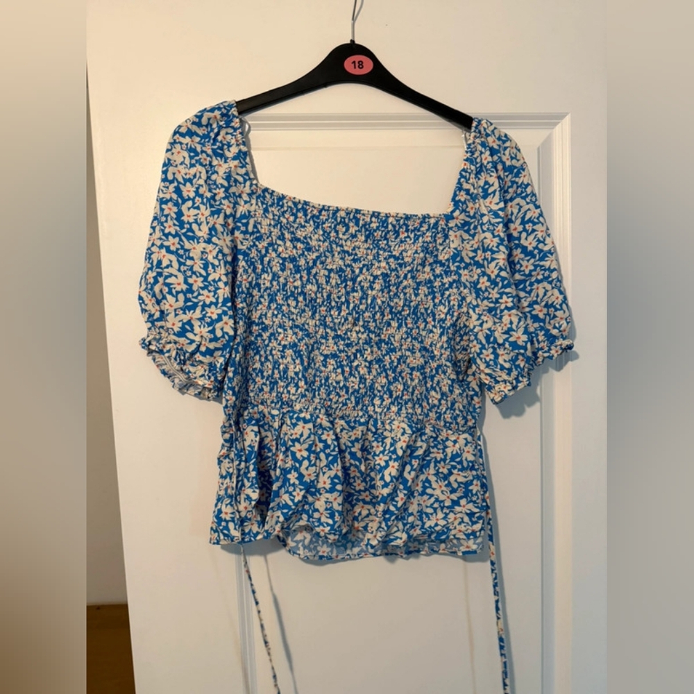 floral top